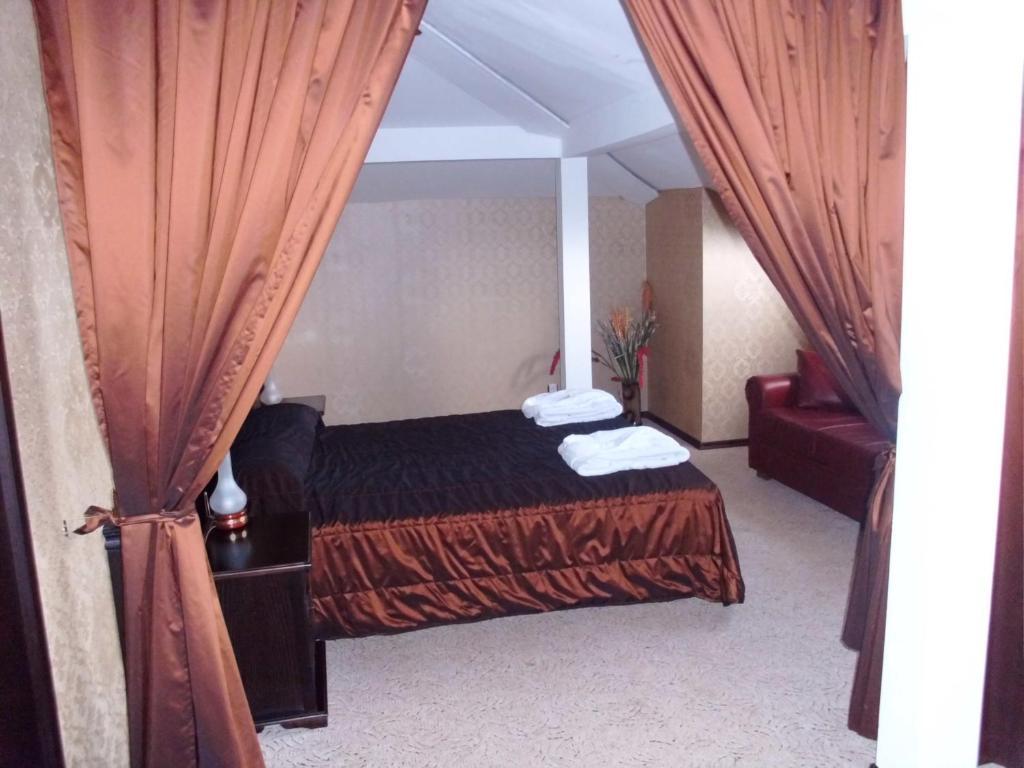 Hotel Izvora 2 Arbanasi Bilik gambar