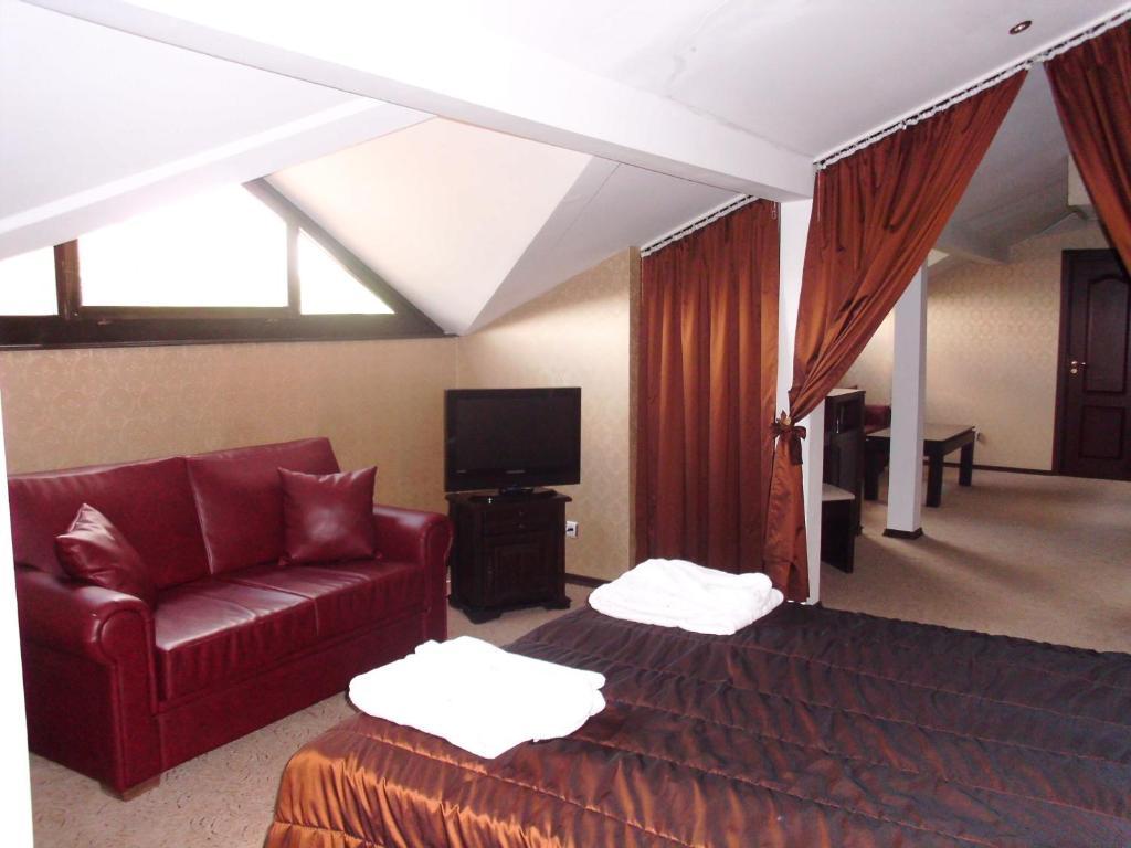 Hotel Izvora 2 Arbanasi Bilik gambar