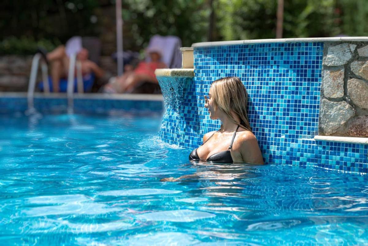 Hotel Izvora 2 Arbanasi Luaran gambar